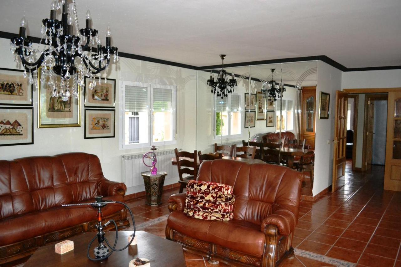Villa Las Palmeras Arenas de San Pedro Esterno foto