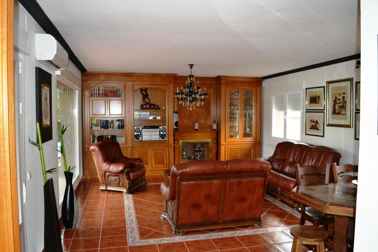 Villa Las Palmeras Arenas de San Pedro Esterno foto